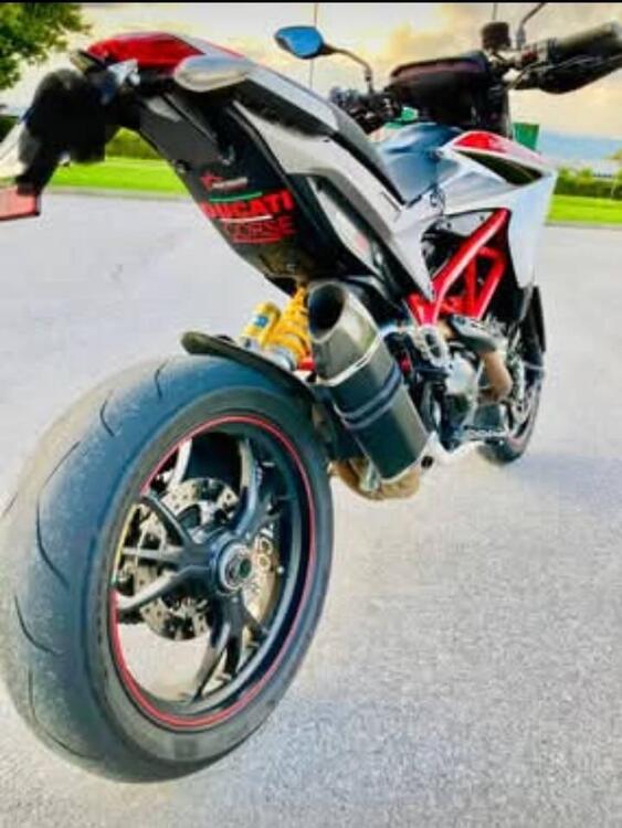 Ducati Hypermotard 821 SP (2013 - 15) (4)