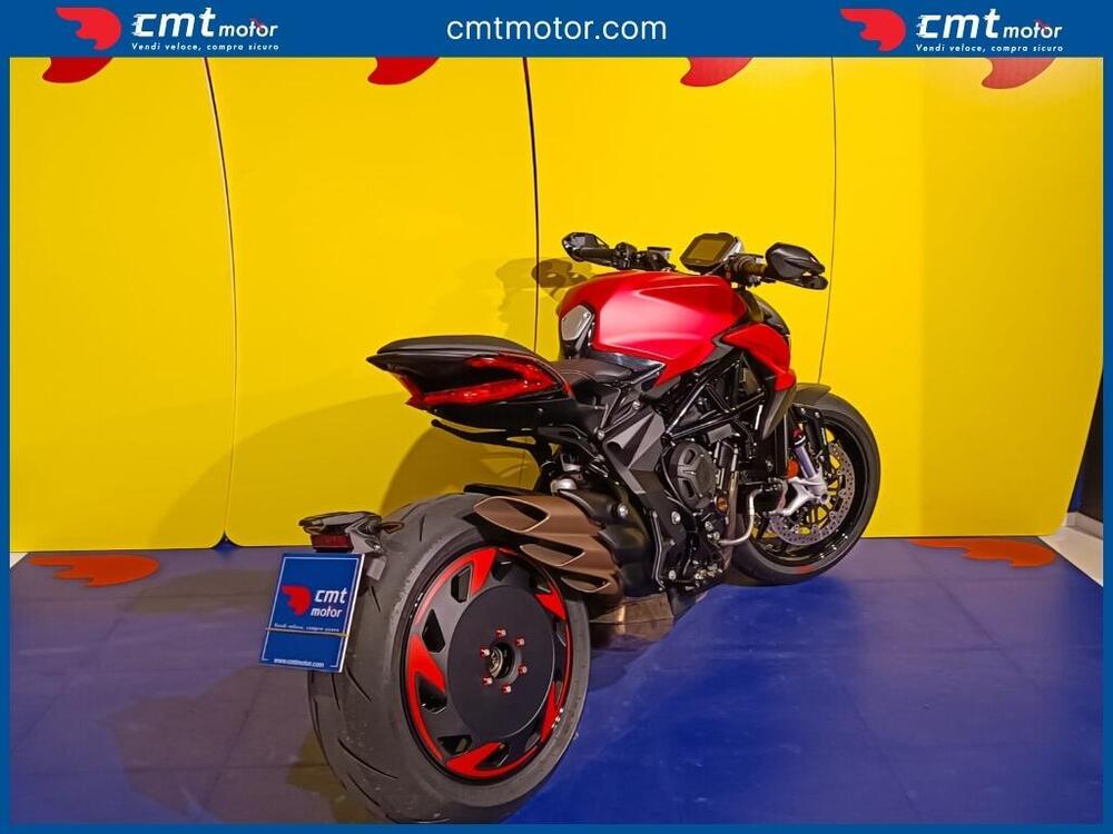 MV Agusta Dragster 800 Rosso (2021 - 23) (2)