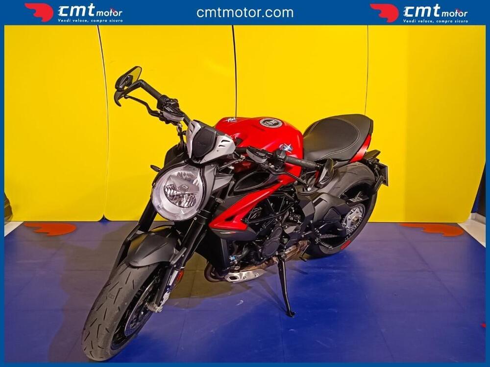 MV Agusta Dragster 800 Rosso (2021 - 23) (4)