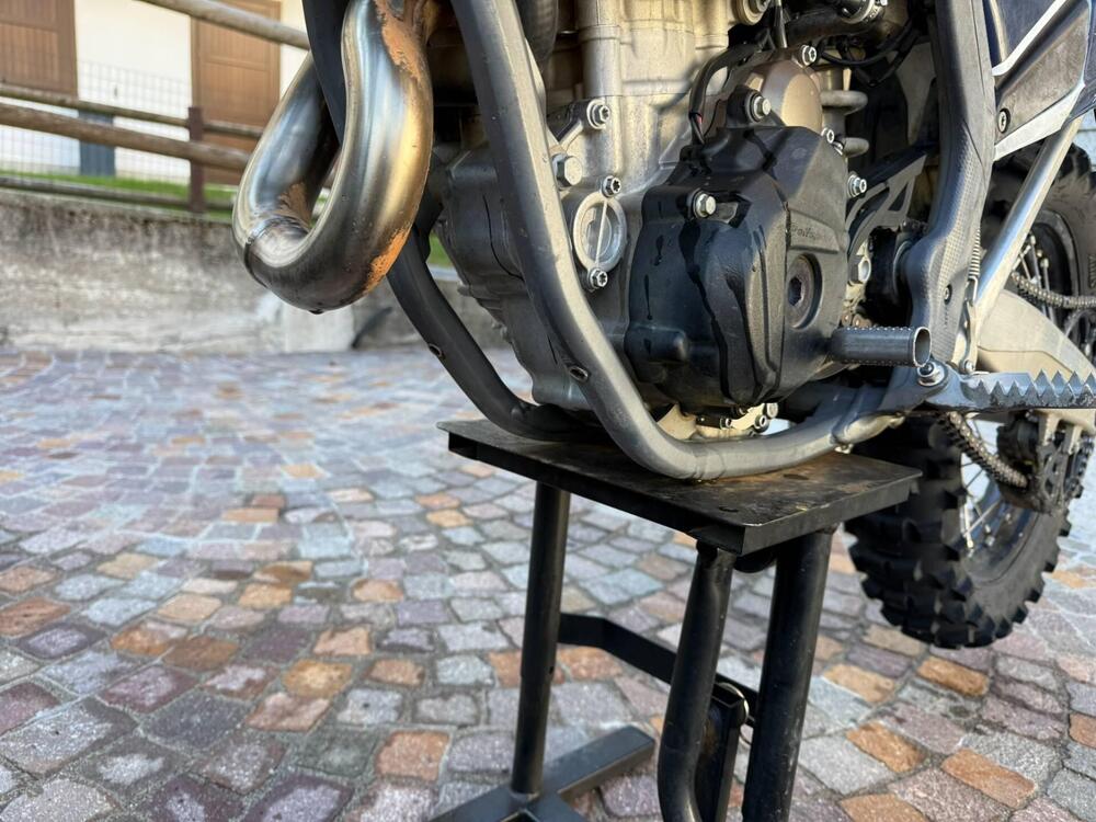 Husqvarna FE 250 (2022) (4)