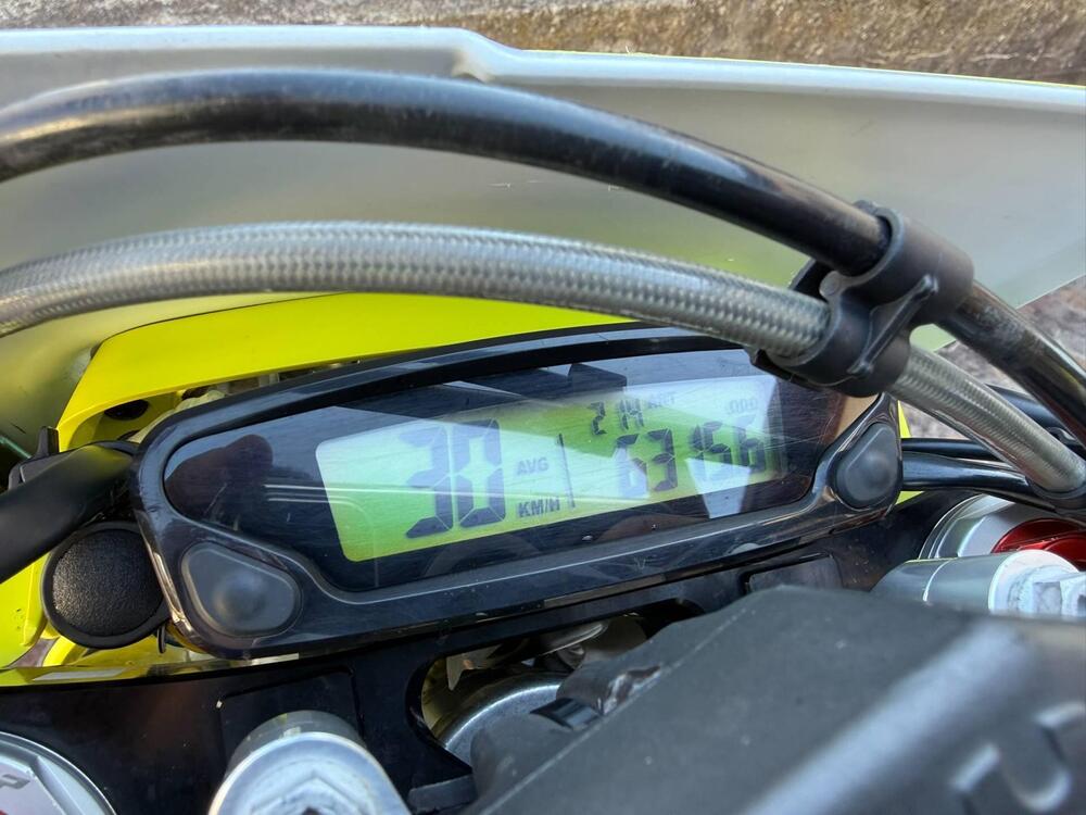 Husqvarna FE 250 (2022) (5)