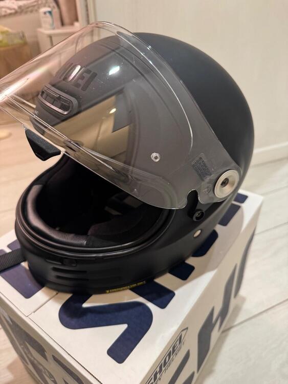 Casco Shoei Glamster (2)