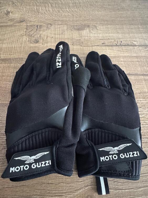 Guanti molto guzzi Touch Spidi (2)