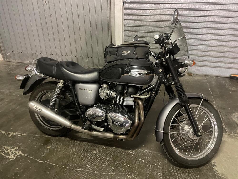 Triumph Bonneville T100 (2008 - 16) (3)