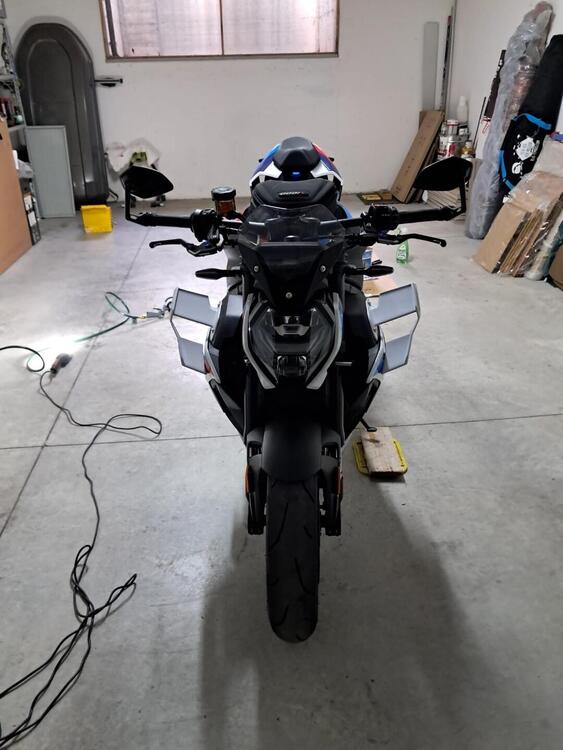 Bmw M 1000 R (2023 - 24) (4)