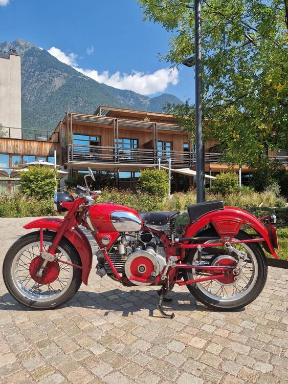 Moto Guzzi Falcone Sport