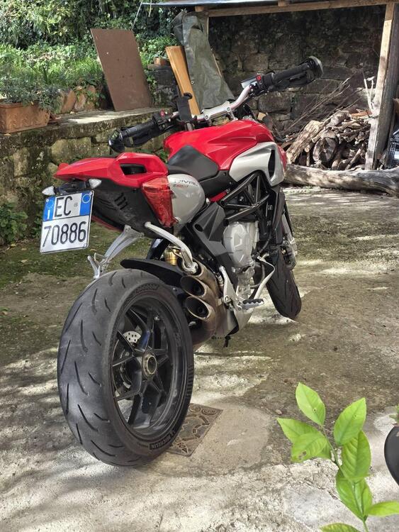 MV Agusta Rivale 800 EAS ABS (2013 -17) (4)