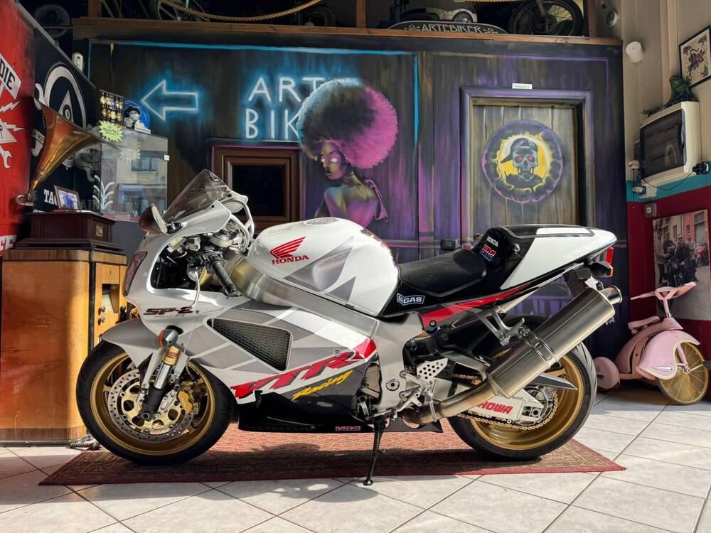 Honda VTR 1000 SP-2 (2002 - 06)