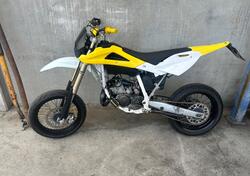 Husqvarna SM 125 (2009) usata