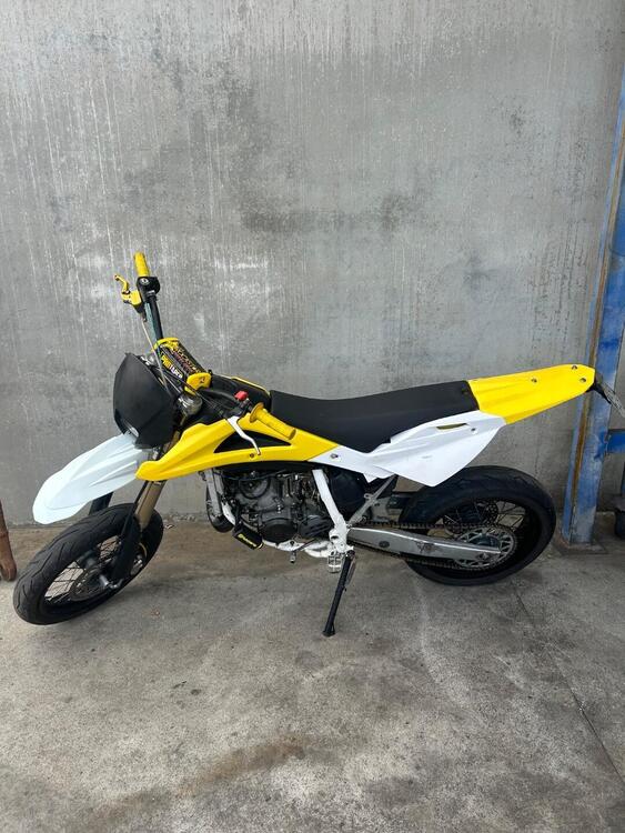 Husqvarna SM 125 (2009) (5)