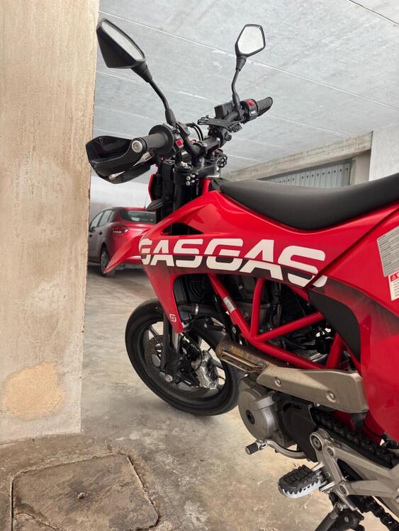 GASGAS SM 700 (2022 - 25) (4)