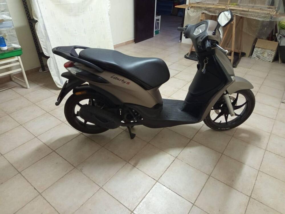 Piaggio Liberty S 50 4T (2020) (3)