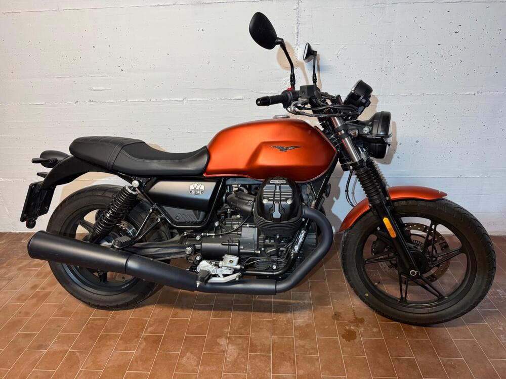 Moto Guzzi V7 Special (2021 - 24)