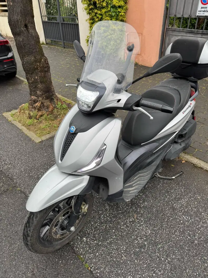 Piaggio Beverly 400 ABS-ASR (2021 - 24)