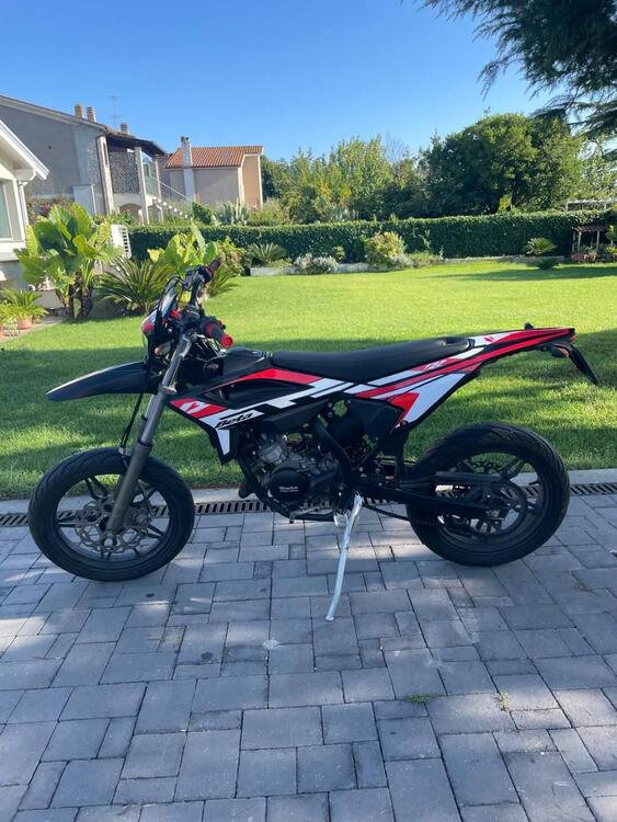 Betamotor RR 50 Motard (2021 - 25) (2)