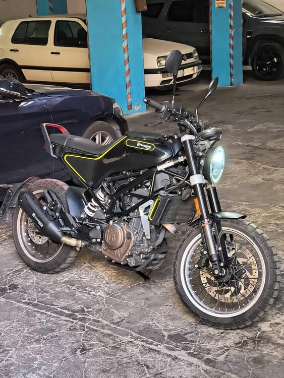 Husqvarna Svartpilen 401 (2018 - 19)