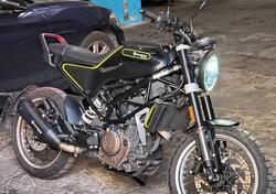 Husqvarna Svartpilen 401 (2018 - 19) usata