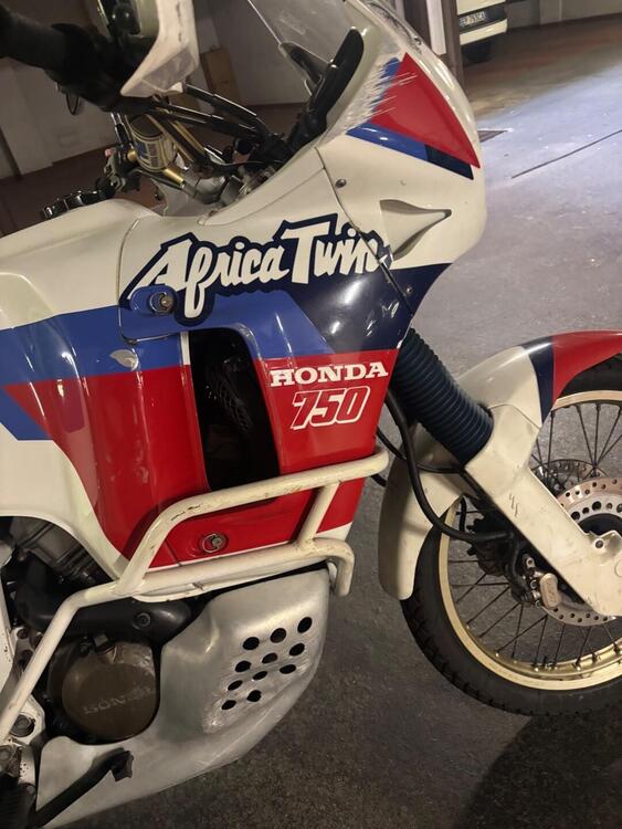 Honda Africa Twin NXR 750 (1990 - 91) (2)