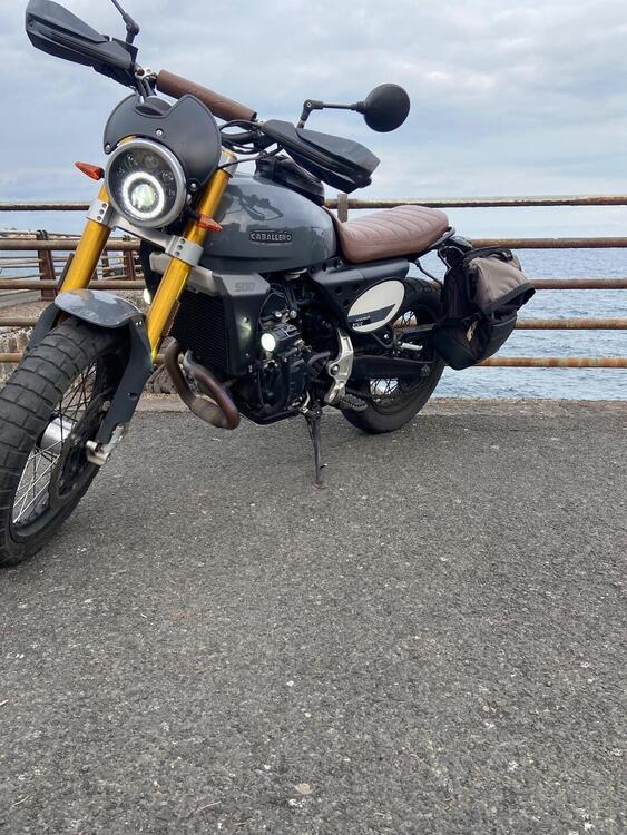 Fantic Motor Caballero 500 Scrambler Deluxe (2021 - 23) (4)