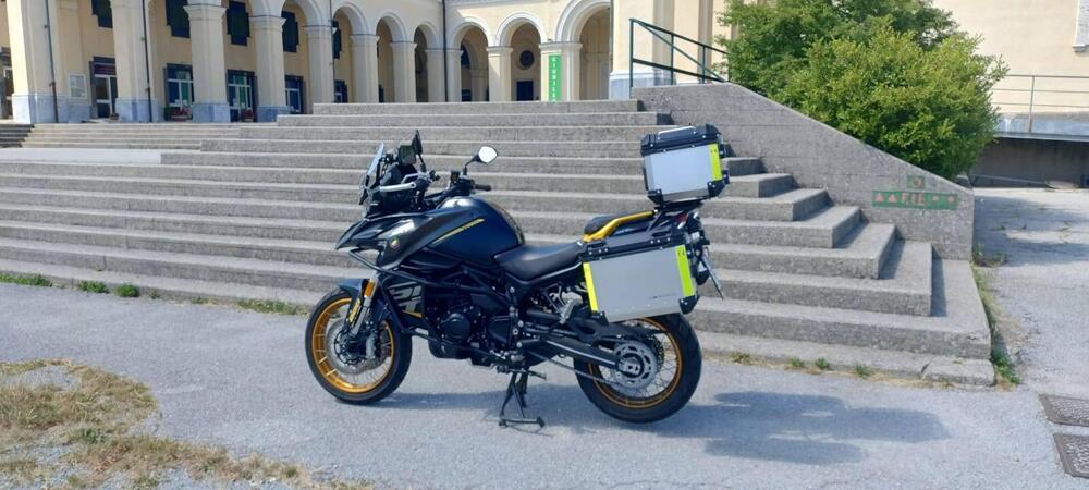 QJ Motor SRT 800 SX (2024 - 25) (2)