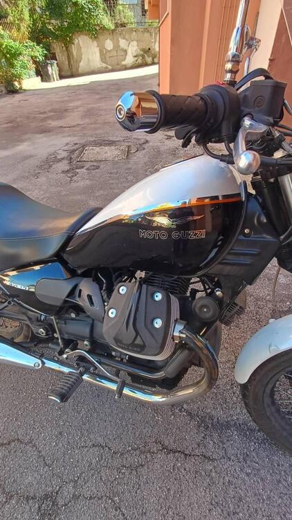 Moto Guzzi Nevada 750 Anniversario (2012 - 13) (2)