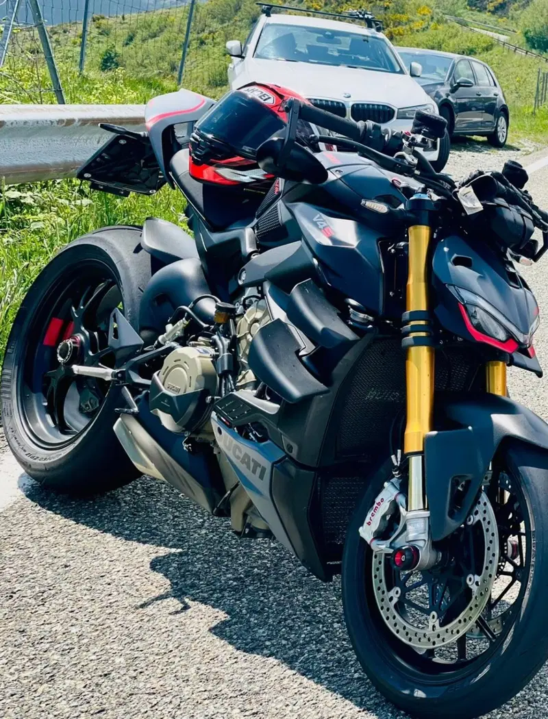Ducati Streetfighter V4 S (2023 - 24)