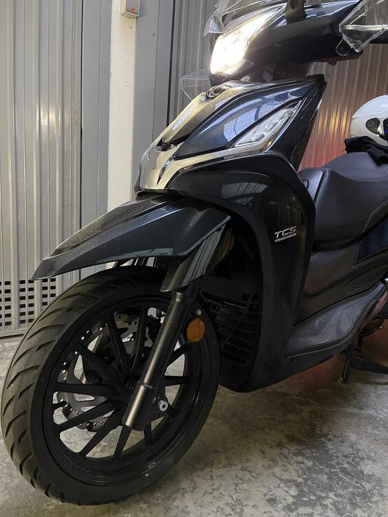 Kymco Agility 350i NN R16 (2023 - 25) (3)