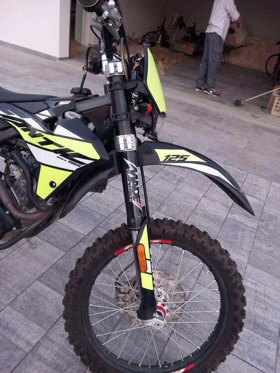 Fantic Motor Enduro 125 E Performance 4t (2019) (2)