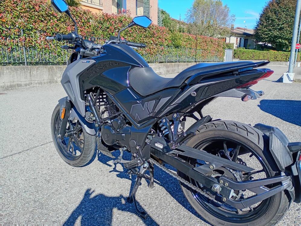 Sym SymNH 125 Xcion (2021 - 25) (3)