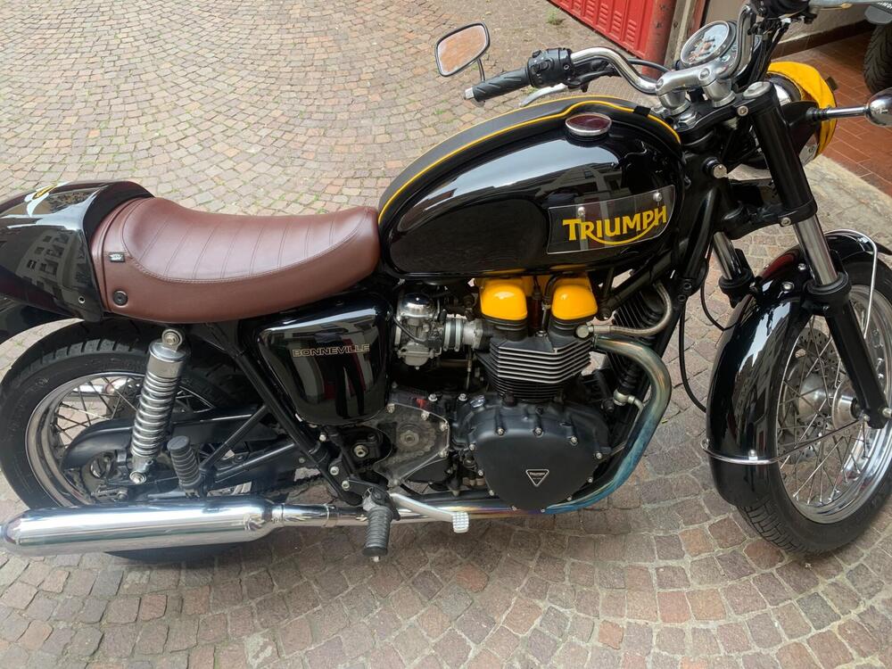 Triumph Bonneville T100 (2001 - 07)