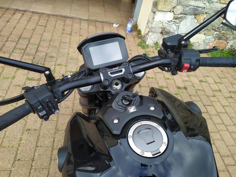 Honda CB 1000 R Black Edition (2021 - 25) (3)