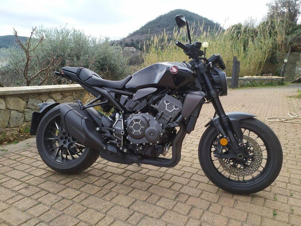 Honda CB 1000 R Black Edition (2021 - 25) (4)