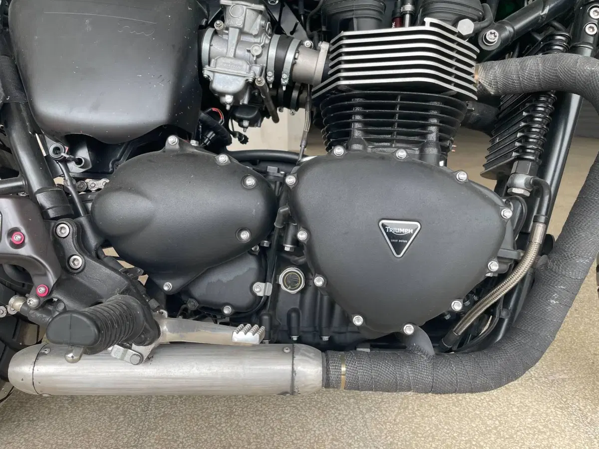 Triumph Scrambler (2006 - 17) (4)