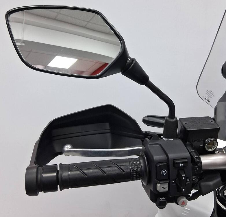 Honda ADV 350 (2022 - 24) (5)