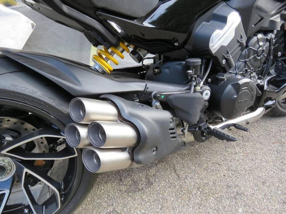 Ducati Diavel V4 (2023 - 25) (5)