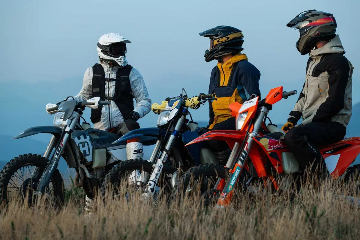 Dirt Series: nuovi capi nella collezione REV’IT! Adventure Off-Road (14)