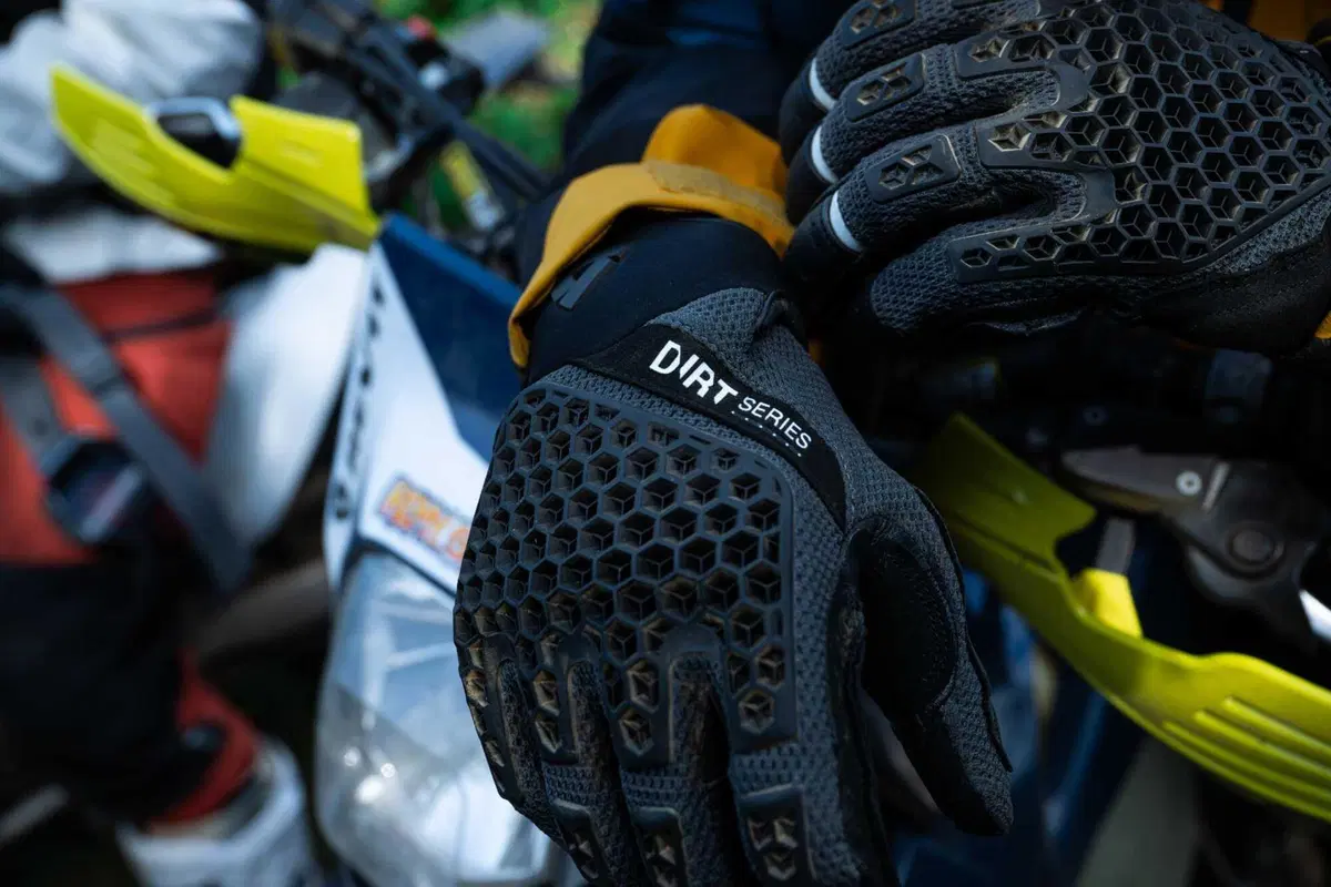 Dirt Series: nuovi capi nella collezione REV’IT! Adventure Off-Road (33)