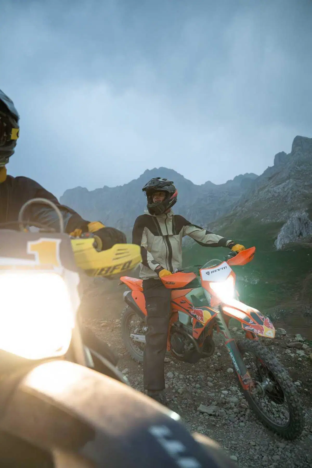 Dirt Series: nuovi capi nella collezione REV’IT! Adventure Off-Road (52)