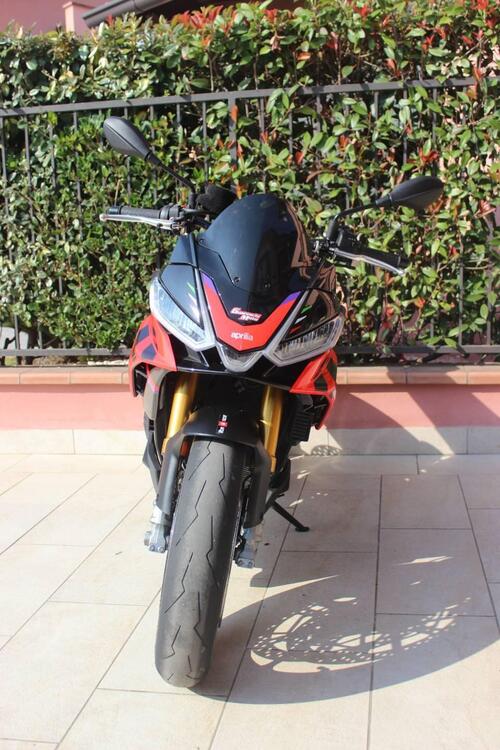 Aprilia Tuono V4 Factory (2021 - 24) (3)
