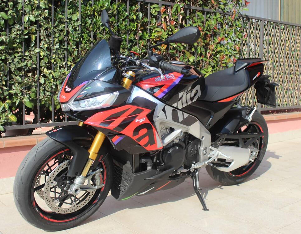 Aprilia Tuono V4 Factory (2021 - 24) (5)