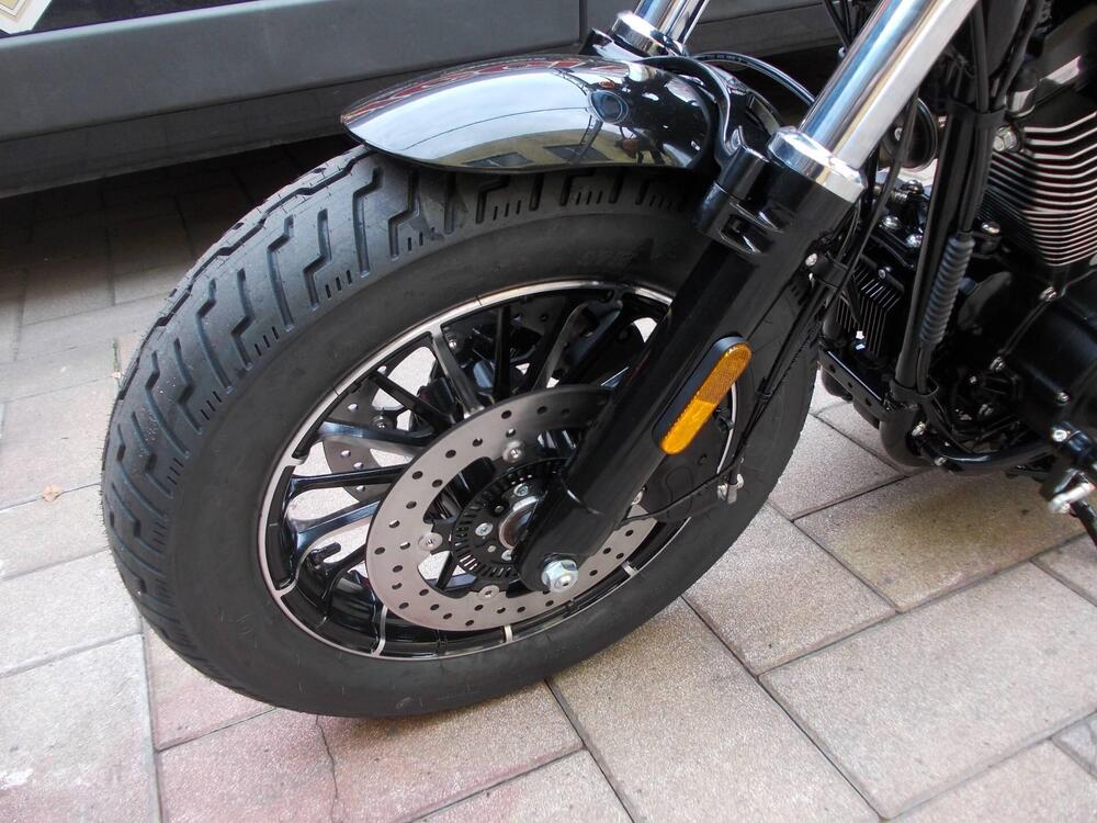 Swm Stormbreaker V1200 (2024 - 25) (5)