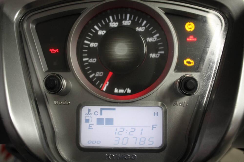 Kymco People 300i GT (2010 - 17) (2)