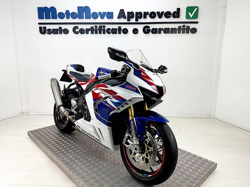 Honda CBR 1000 RR-R Fireblade SP 30th Anniversary (2022 - 23) (3)
