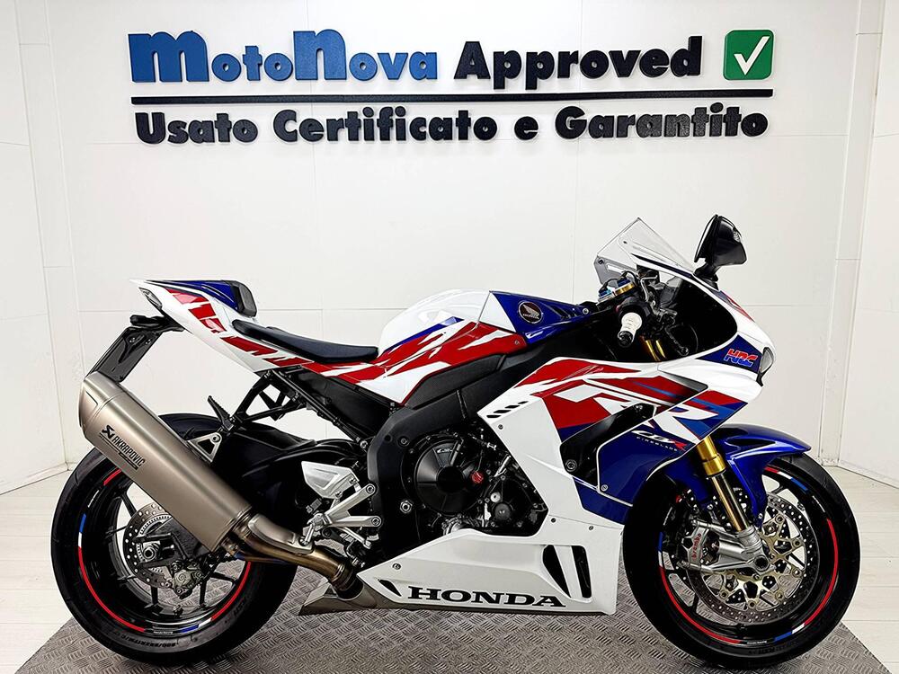 Honda CBR 1000 RR-R Fireblade SP 30th Anniversary (2022 - 23) (4)