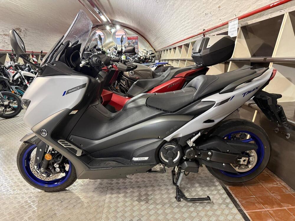 Yamaha T-Max 560 (2022 - 24)