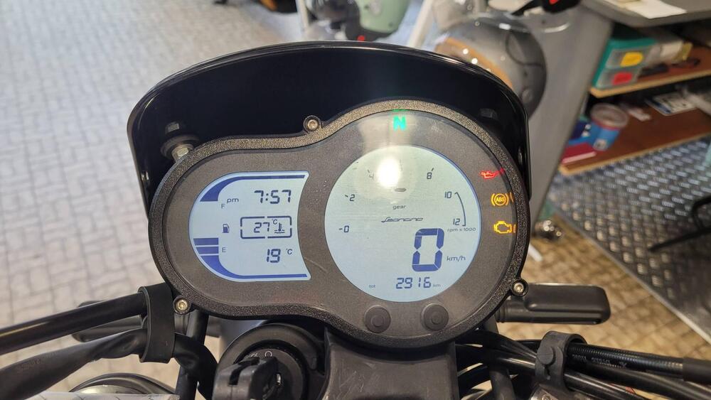 Benelli Leoncino 500 Trail (2021 - 25) (5)