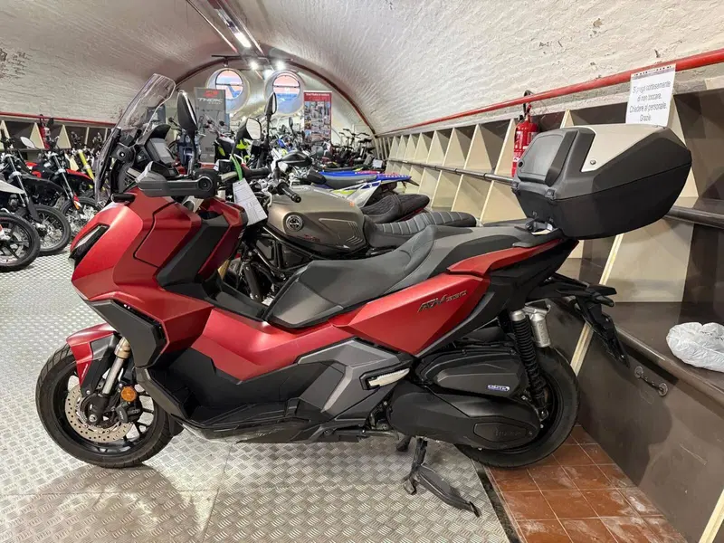 Honda ADV 350 (2022 - 24)