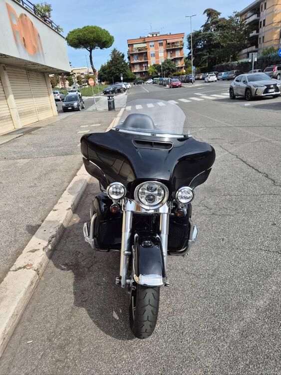 Harley-Davidson 114 Electra Glide Ultra Limited (2019) - FLHTK (3)