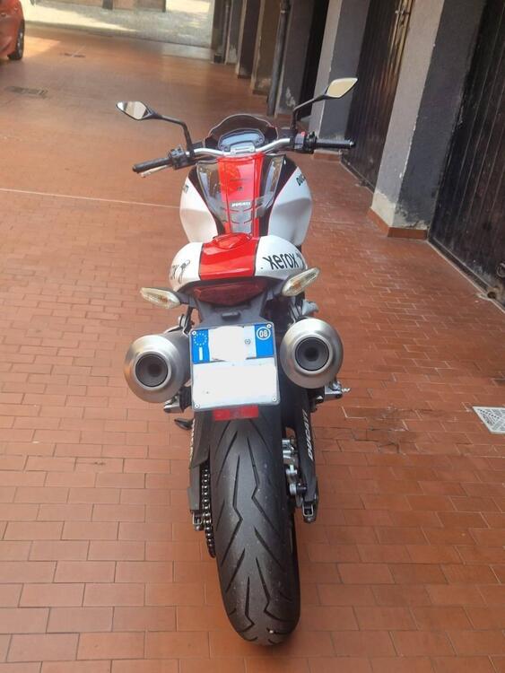 Ducati Monster 696 Plus (2007 - 14) (5)