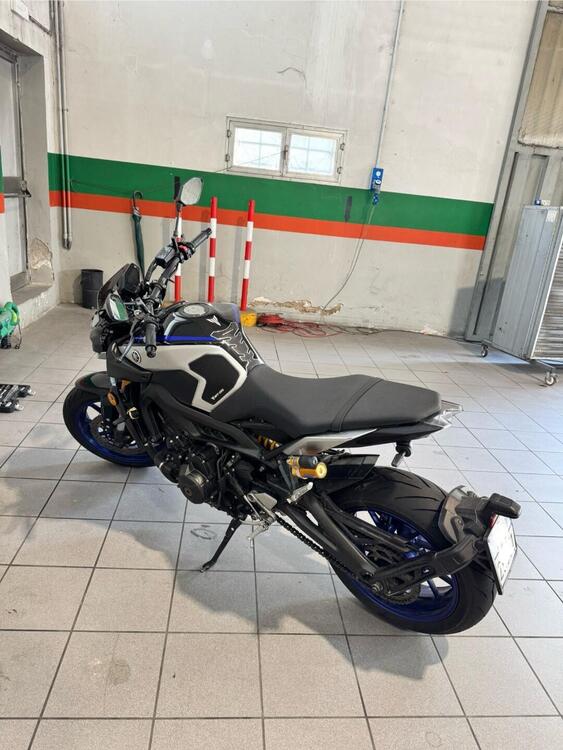 Yamaha MT-09 SP (2018 - 20) (3)